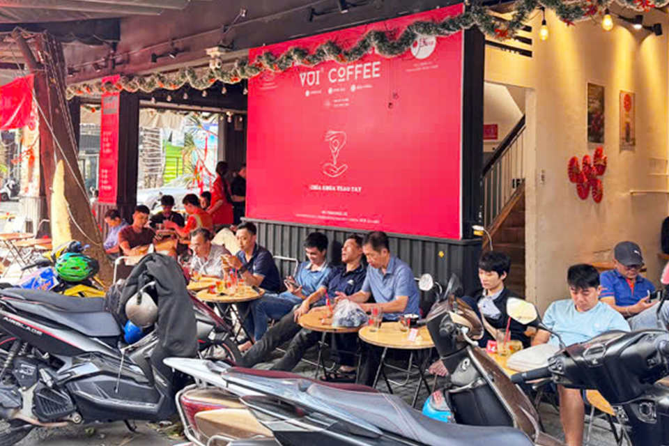 Chuyển đổi mô hình quán